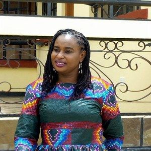 Meet your Posher, Samira